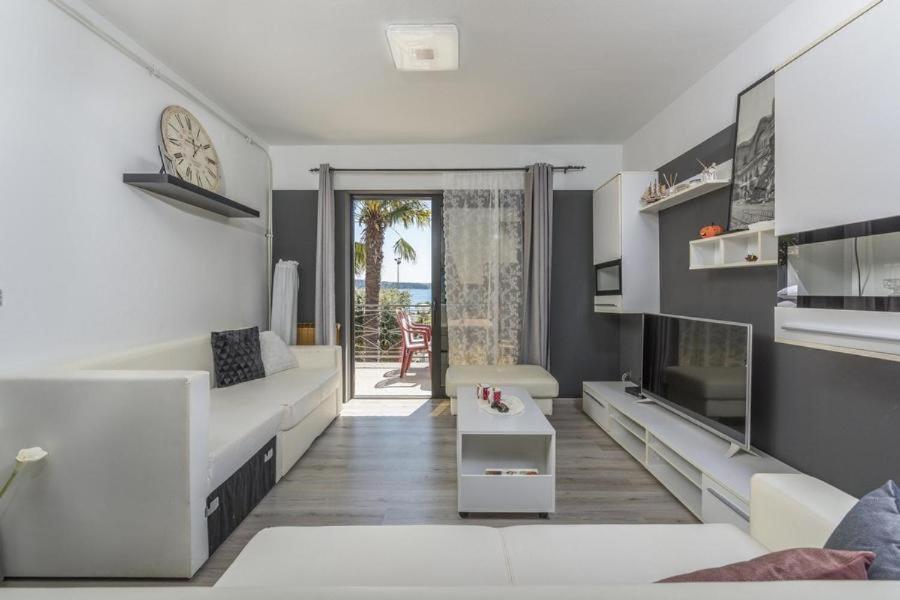 Novigrad Istria Apartment Zak מראה חיצוני תמונה